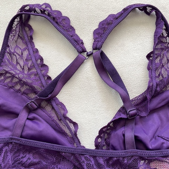 PINK lace pullover bra size S, purple with lining in cup, light wear, EU… - Picture 3 of 6